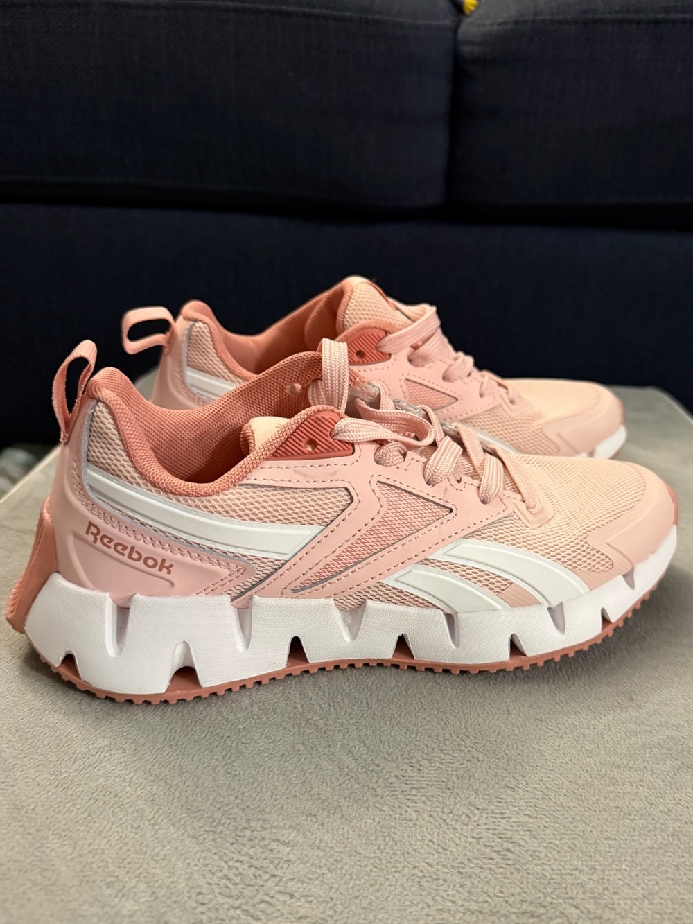 Reebok Women's Blush Pink Athletic Sneakers W6